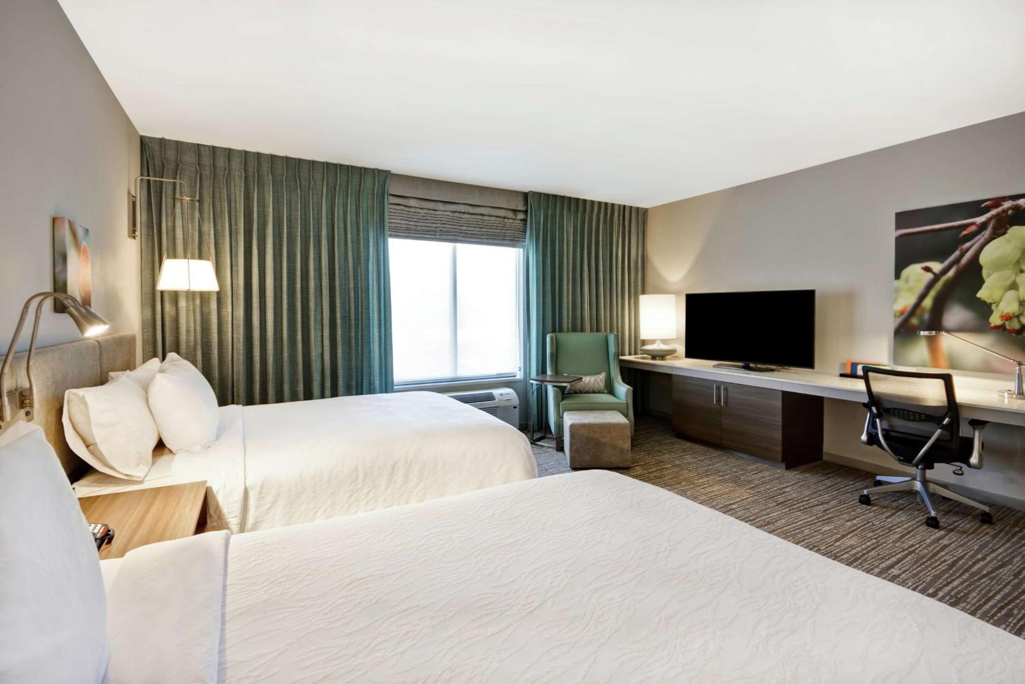 Hilton Garden Inn Гастония Экстерьер фото